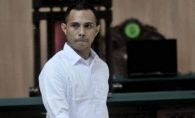 Penyerang Novel Baswedan, Ronny Bugis Dituntut 1 Tahun Penjara