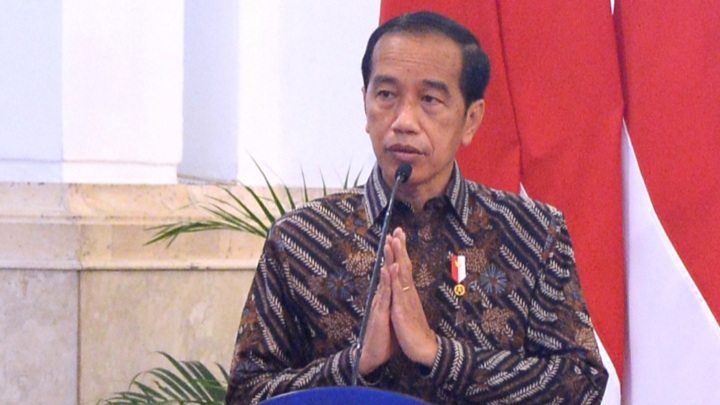 Marah Besar! Jokowi Langsung Perintahkan Copot Sosok Ini dari Jabatannya, Duh