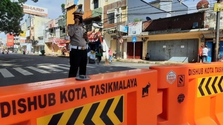 PPKM Luar Jawa-Bali Diperpanjang Sampai 22 November, 24 Kota Ini Terapkan Level 2