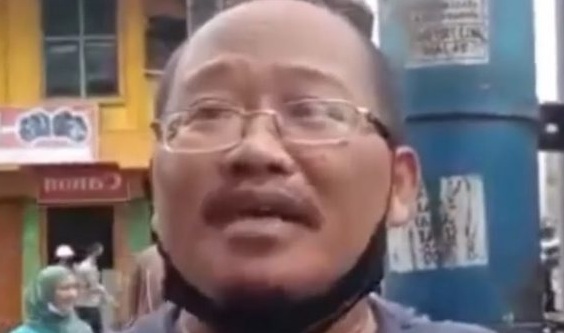 Pria Viral yang Protes Harga Minyak Goreng ke Jokowi di Jambi Ternyata Bukan Orang Sembarangan, Ini Identitasnya
