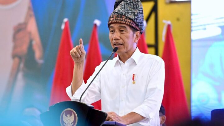 Resmi! Jokowi Teken Peraturan Presiden Nomor 18 Tahun 2024, Jadi Kabar Bahagia bagi Para Pegawai Ini